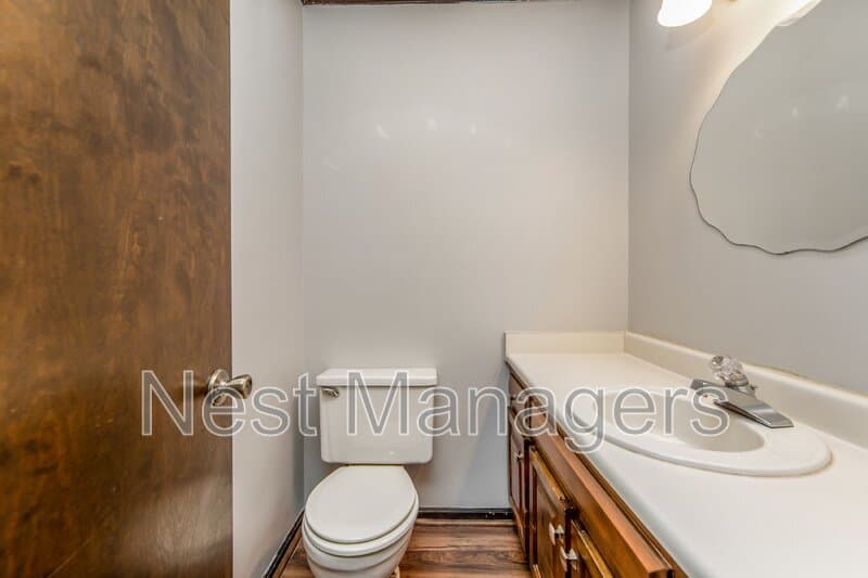 Fayetteville House: 3597 Hastings Drive