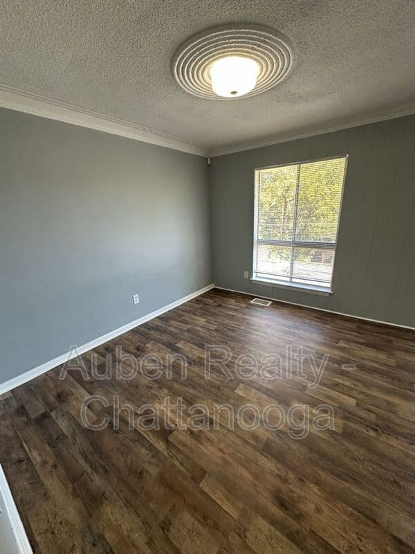 Chattanooga House: 4213 Oakland Terrace N