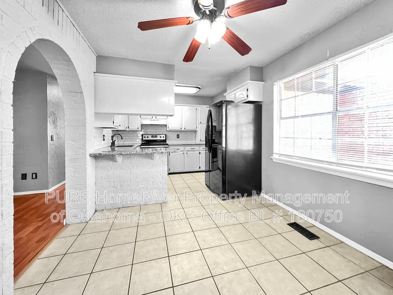 Yukon House: 1029 Cambridge Dr