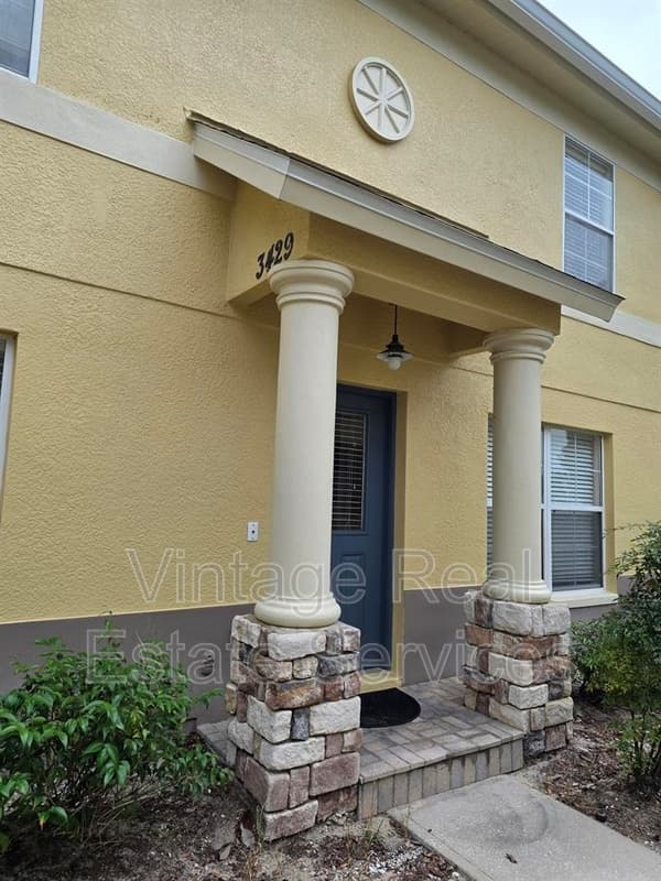 Valrico House: 3429 Dragon View Ct