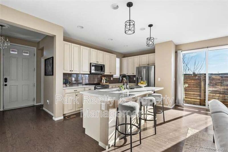 Denver Townhome: 5157 Clinton St