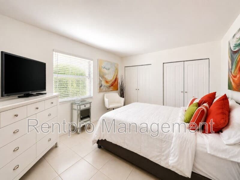 Sarasota Condo: 4660 Ocean Boulevard