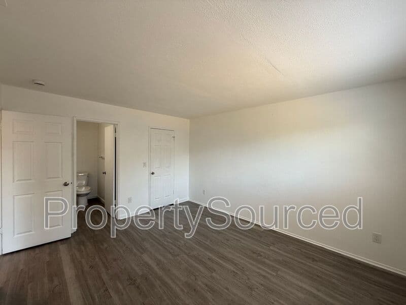Stockton Townhome: 1944 Hickock Ct