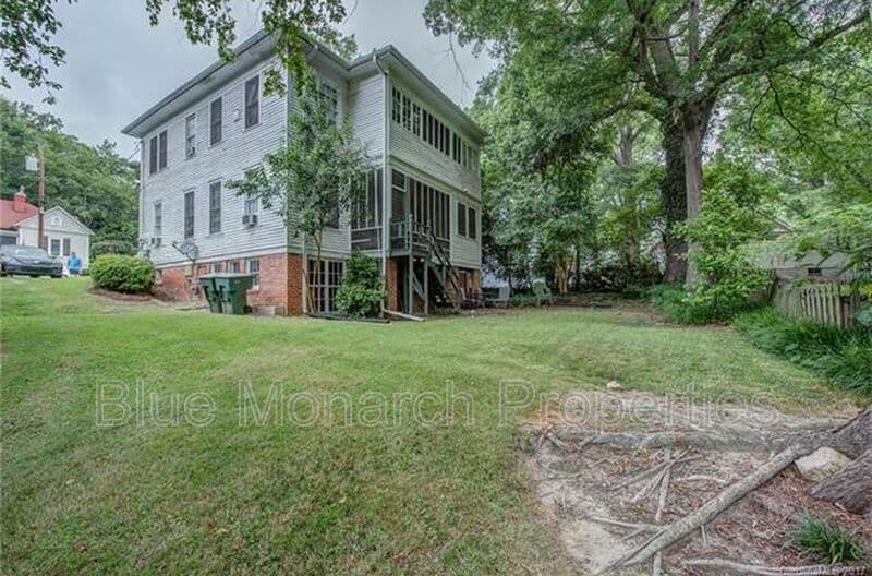 Gastonia Condo: 506 South Lee Street