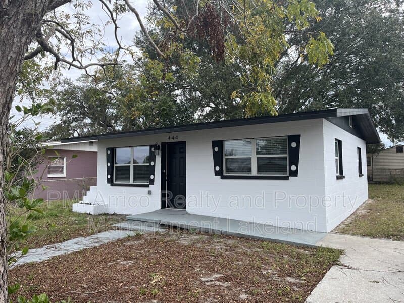 Lake Wales House: 444 Alabama Street