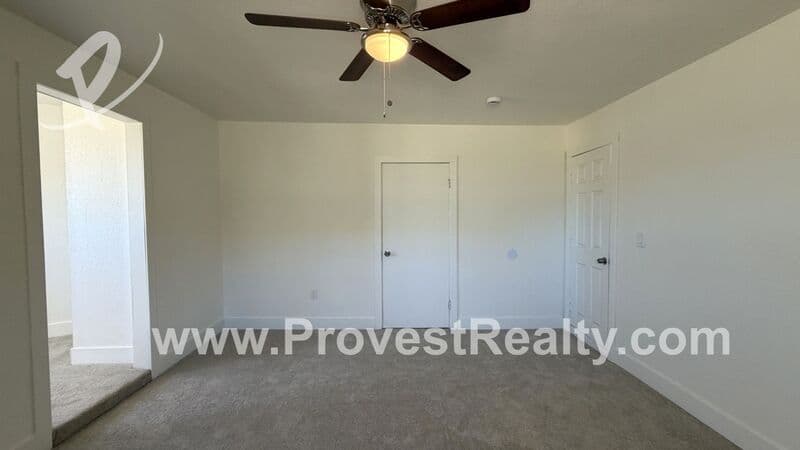 Apple Valley House: 9626 Buena Vista St