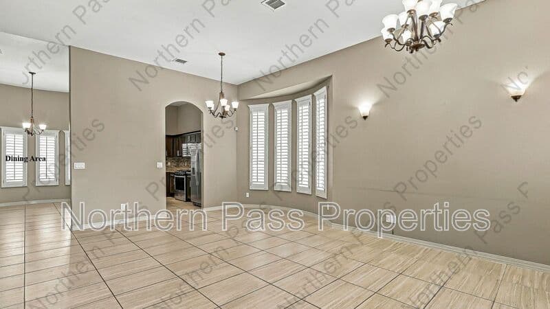 El Paso House: 3141 Spring Willow