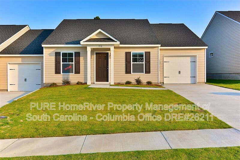Columbia House: 416 Pitchling Dr