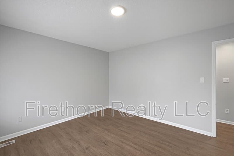 Augusta House: 2140 Veterans Drive