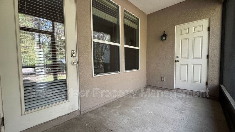 Orange Park House: 4220 Plantation Oaks Blvd
