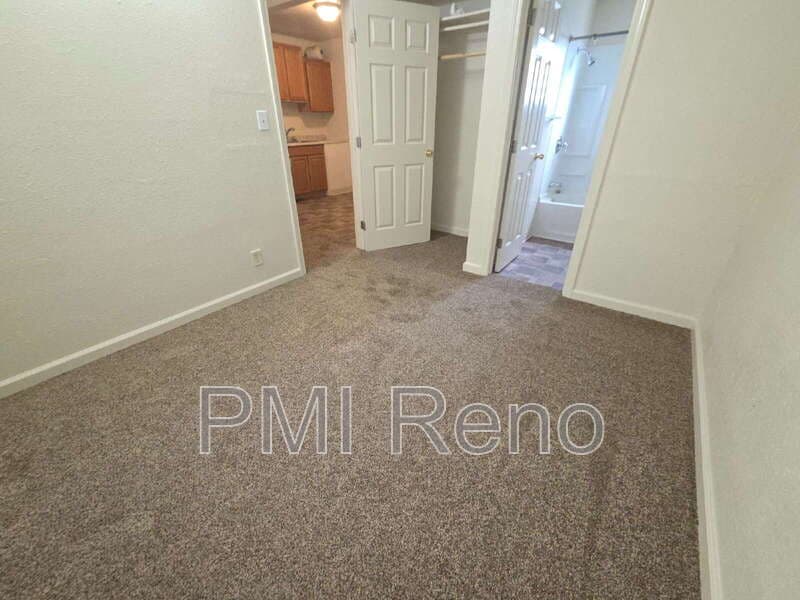 Reno Condo: 821 Spokane Street
