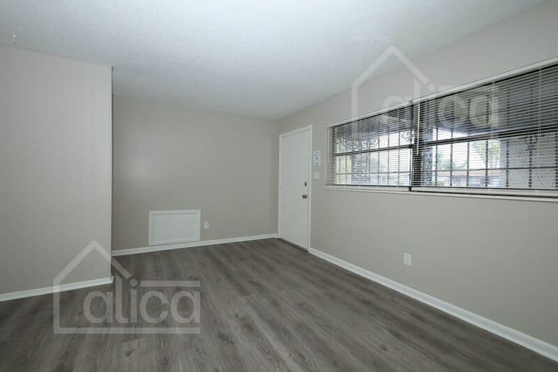 Orlando House: 4258 Clarinda St