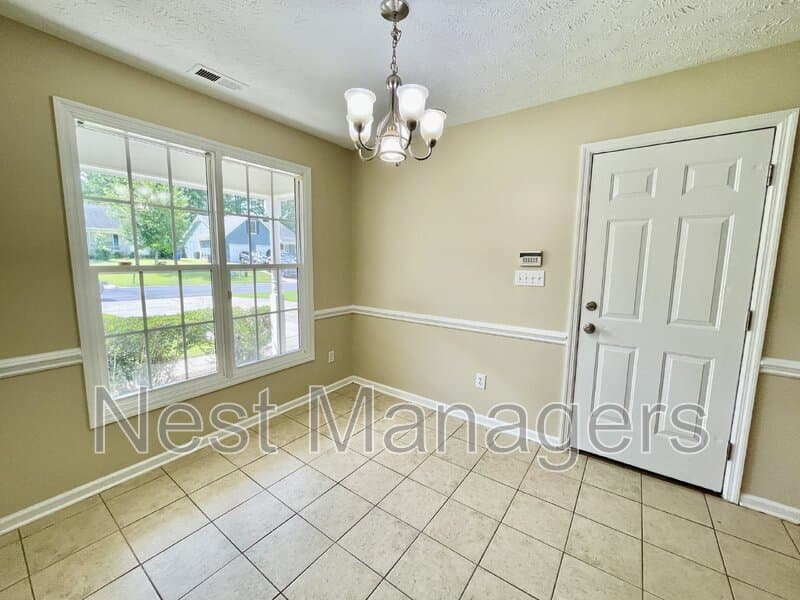 Fayetteville House: 9616 Gooden Drive