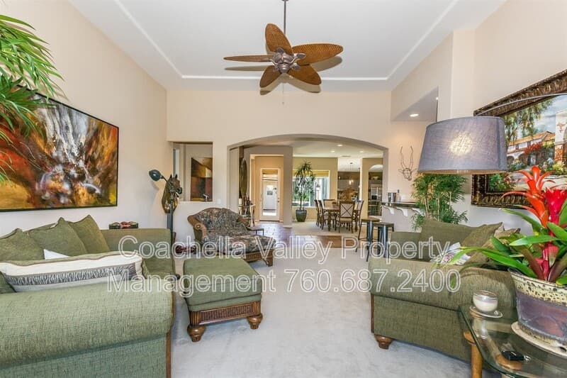 Palm Desert House: 26 Calle Lantana