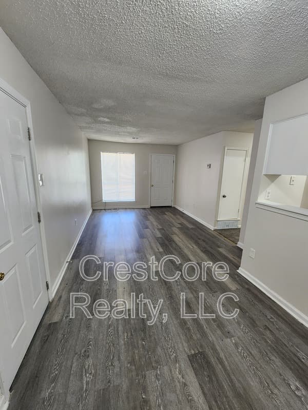 Memphis House: 4528 Sugar Creek Rd