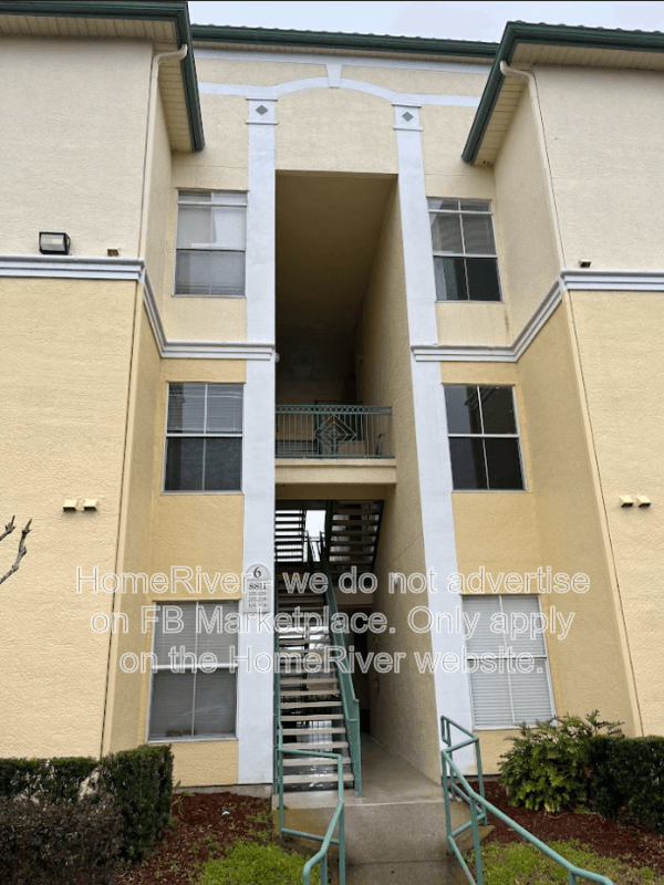 Kissimmee Condo: 8811 Dunes Ct