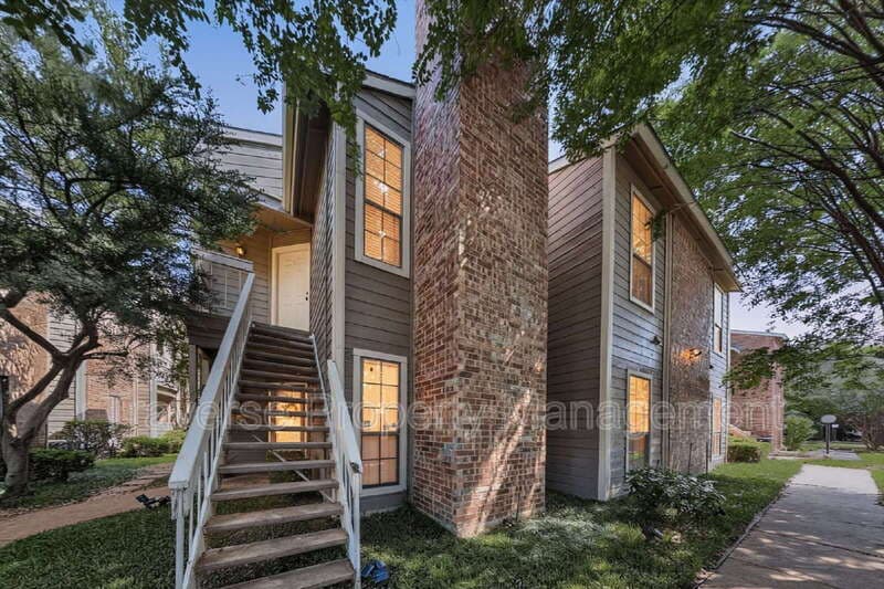Arlington Condo: 1108 Quail Valley Ln