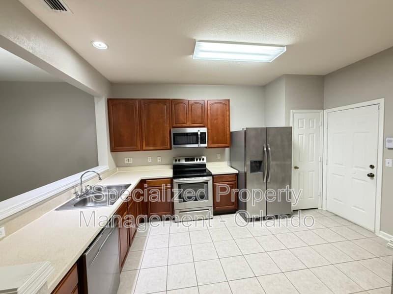 Sanford Townhome: 5162 Hawkstone Dr