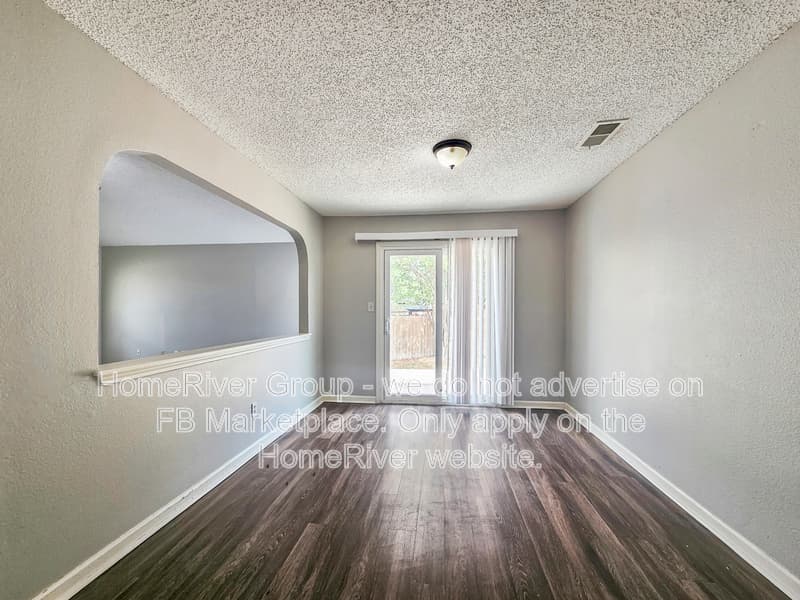 San Antonio House: 12160 Stoney Brg