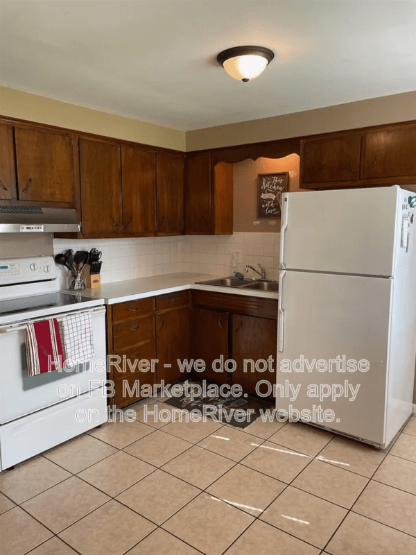 Fort Wayne House: 6523 Salge Dr