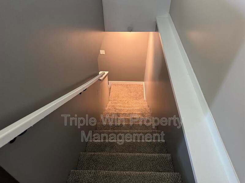 Saint Charles House: 710 Jungs Station Rd