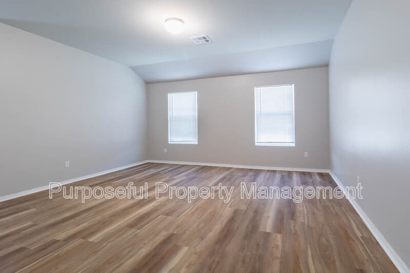 Noble House: 1301 Travertine Place