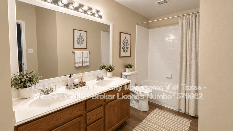 Duncanville House: 611 Oriole Blvd