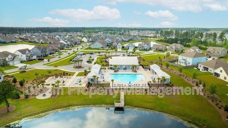 Summerville House: 227 Shortmarsh St