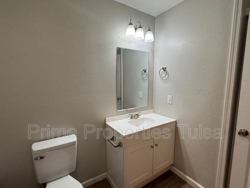 Tulsa Condo: 4120 W. 56th Pl. S.