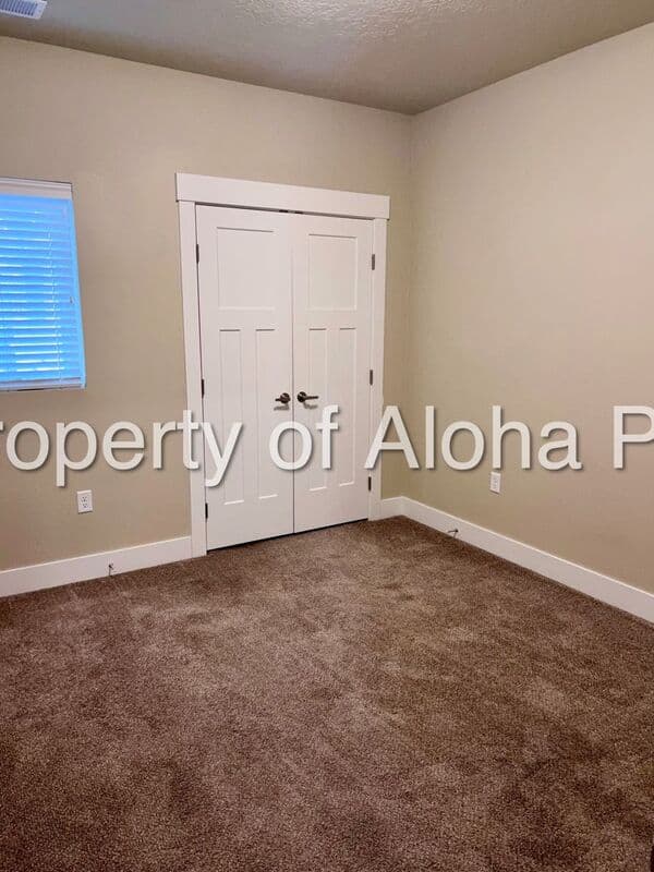 Boise House: 3582 E. Grand Forest Dr.