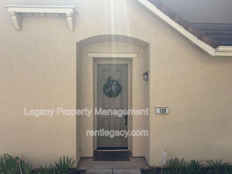 Folsom Condo: 108 Esplanade Circle
