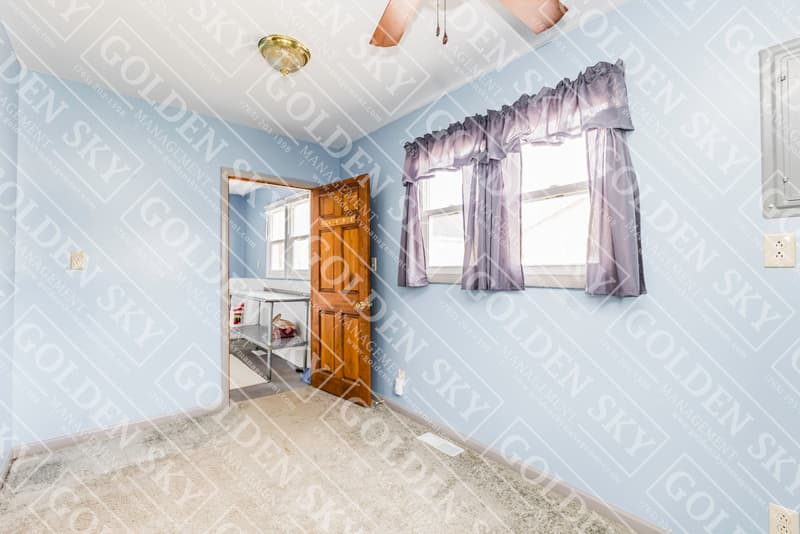 Muncie House: 2400 West 10th Street