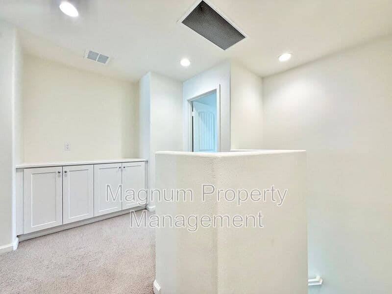 Murrieta House: 41974 Emelia St.