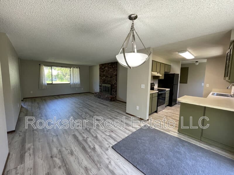 Spokane Condo: 9514 North Howard Street