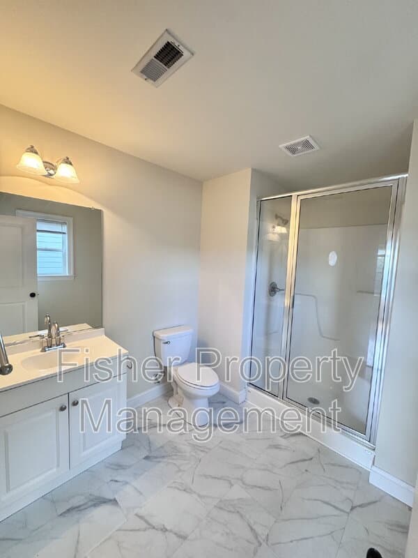 Richmond House: 2212 Carrington St
