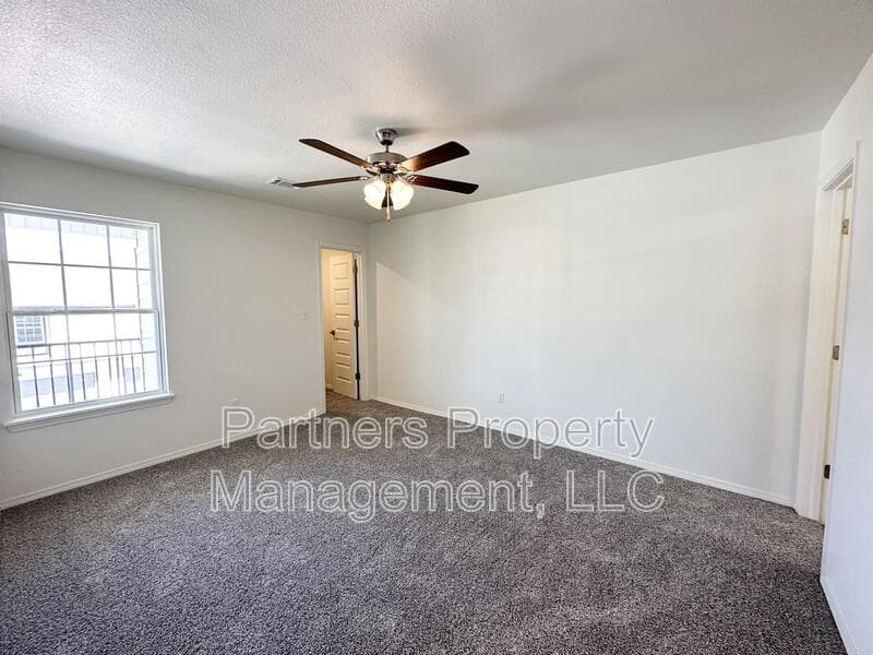 Fayetteville Condo: 940 South Amarillo Avenue - 1
