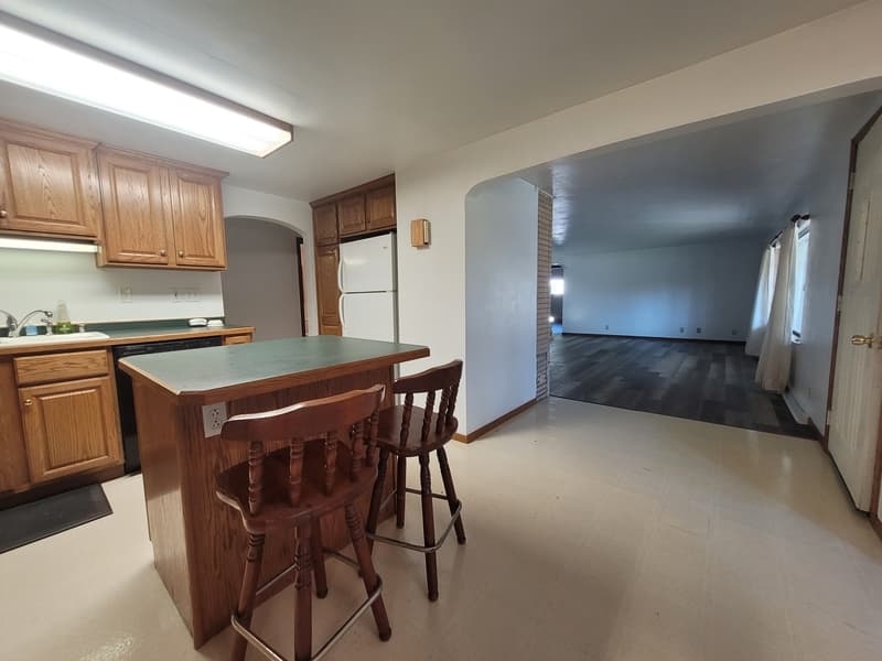 Appleton House: 4939 North Meade Street