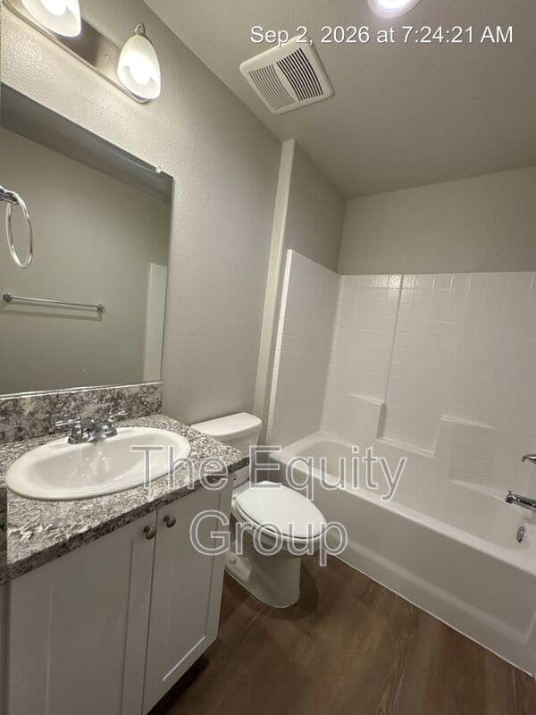 Visalia Condo: 418 S Summit Street