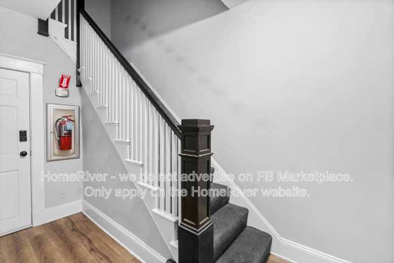 Baltimore House: 6915 Harford Rd