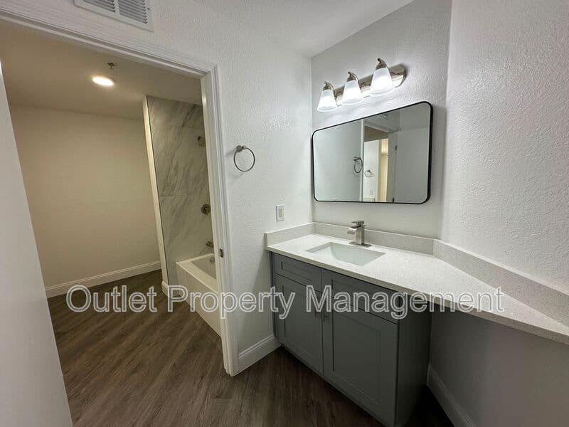 Orlando Condo: 7270 Westpointe Blvd