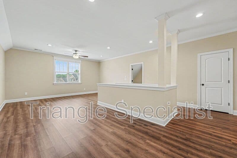 Rolesville House: 7436 Pomona Avenue