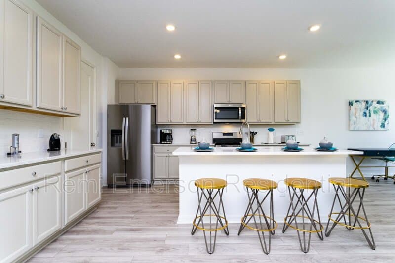 Davenport Townhome: 624 Benoi Drive