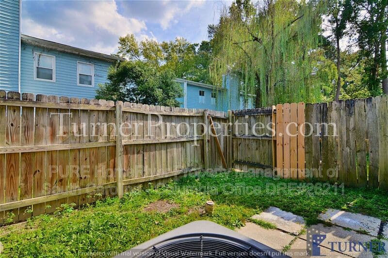 Columbia House: 308 Percival Rd