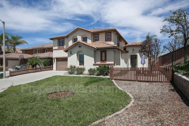 Murrieta House: 29702 Killean Ct