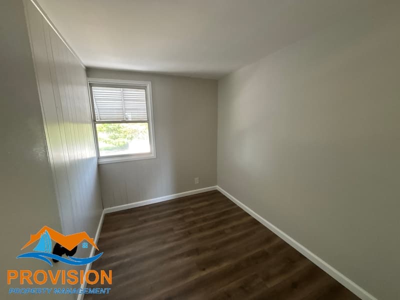 Baltimore Townhome: 2921 Freeway