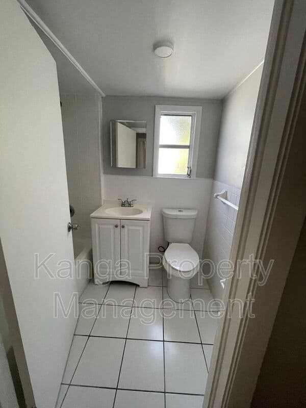 West Palm Beach Condo: 736 Omar Road