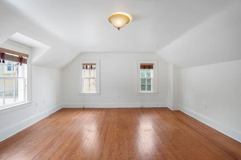 Fredericksburg House: 708 Kenmore Ave
