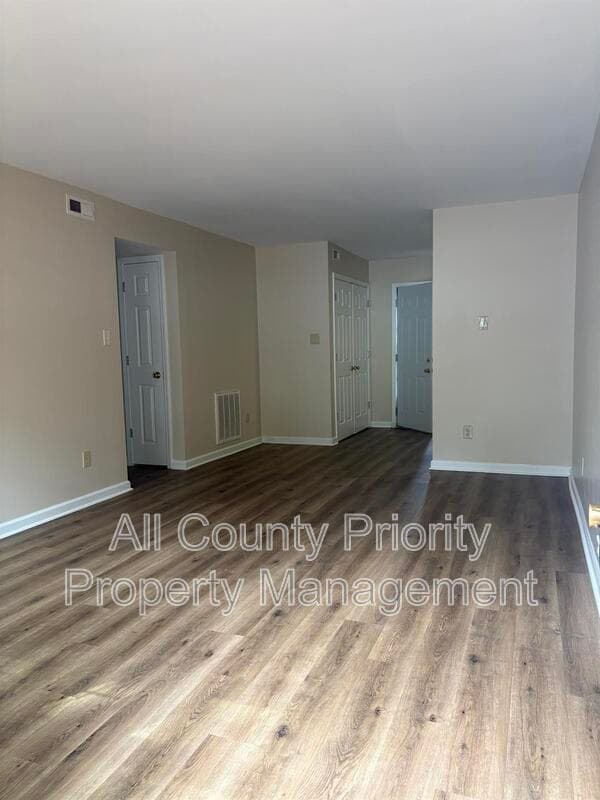 Raleigh Condo: 2612 Brafferton Ct.