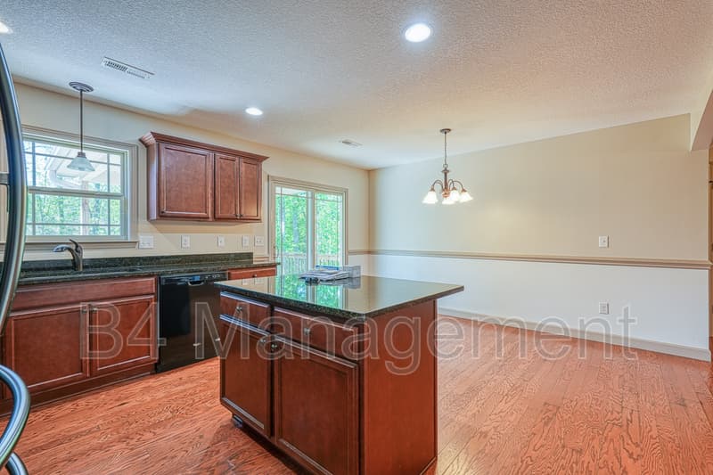 Inman House: 151 Harvest Ridge Drive