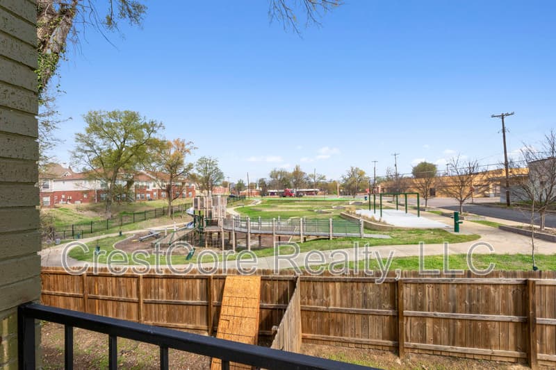 Memphis Condo: 1493 Gaither St